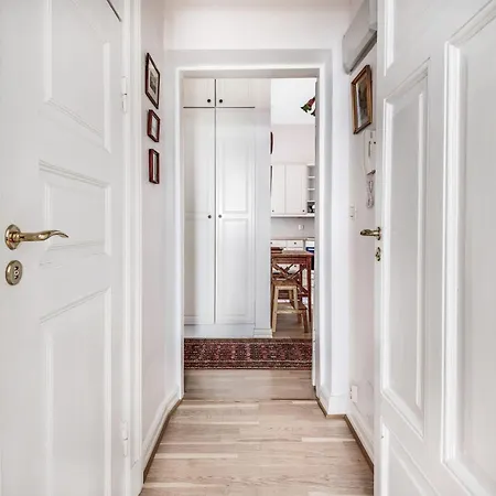 Charming 1-bedroom Near Center Helsingfors